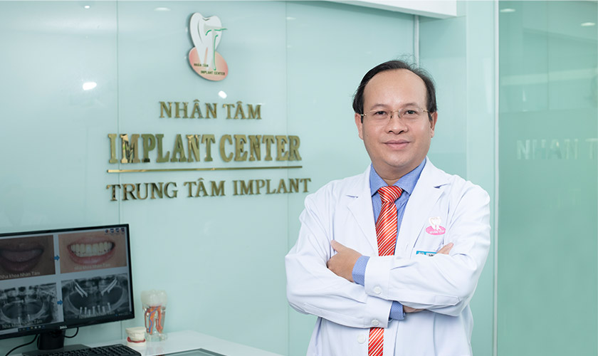 Tiến sĩ, Bác sĩ Võ Văn Nhân – Chuyên gia  cấy ghép Implant trên 25 năm kinh nghiệm