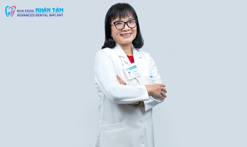 Bác sĩ Trần Thị Nga - Tận tâm vì nụ cười khỏe đẹp