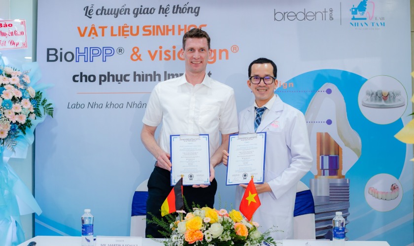 Labo Nha khoa Nhân Tâm tiếp nhận chuyển giao vật liệu sinh học BioHPP & Visio.lign từ Tập đoàn Bredent (Đức)