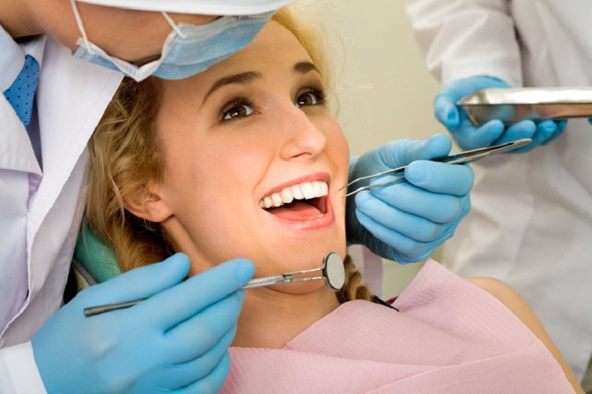 Khám răng định kì giúp phòng ngừa và điều trị sớm các bệnh lý răng miệng