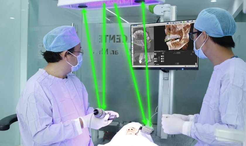 Quy trình cấy ghép Implant được thực hiện bởi Ts.Bs Võ Văn Nhân cùng trang thiết bị hiện đại