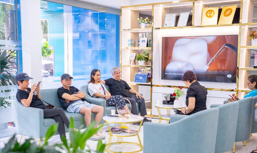 Trung tâm Implant Việt Nam điều trị hiệu quả - phục vụ tận tâm