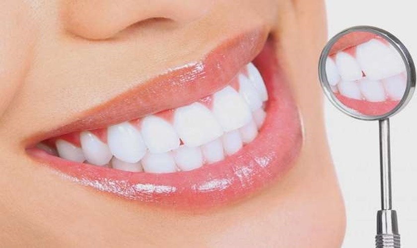 Bọc răng sứ giải pháp được các bác sĩ khuyến khích lựa chọn
