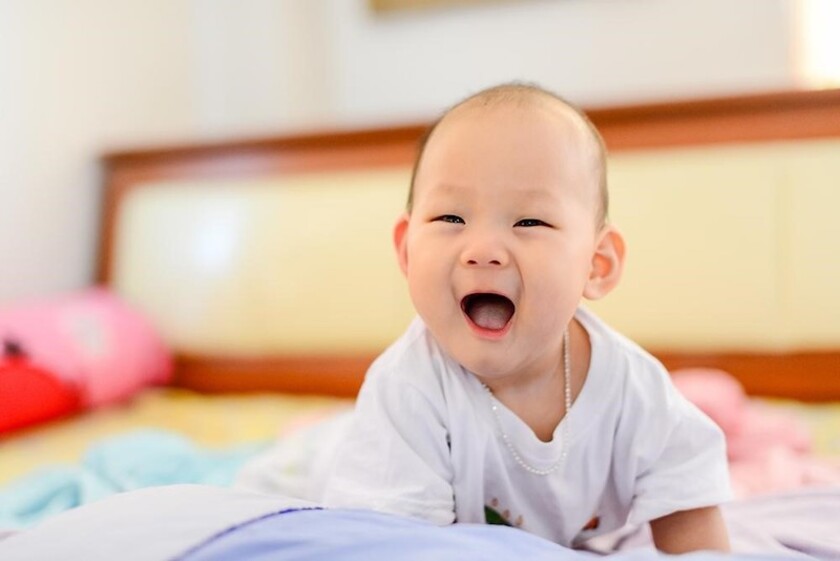 Chậm mọc răng là tình trạng răng sữa mọc chậm ở trẻ nhỏ