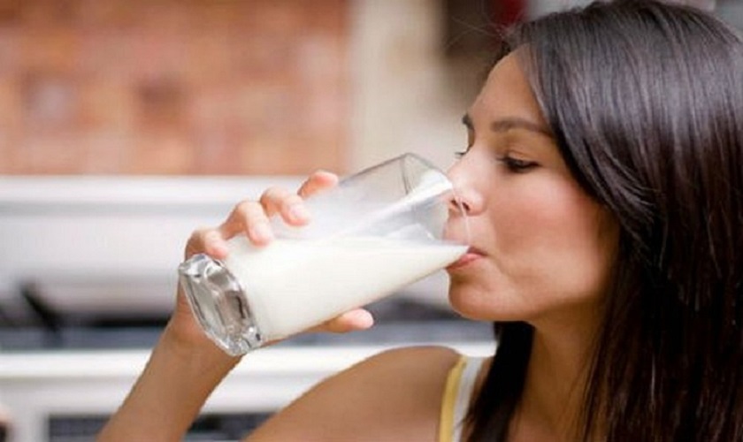 Có thể uống sữa, ăn cháo sau 3 – 5 từ khi phẫu thuật cấy Implant