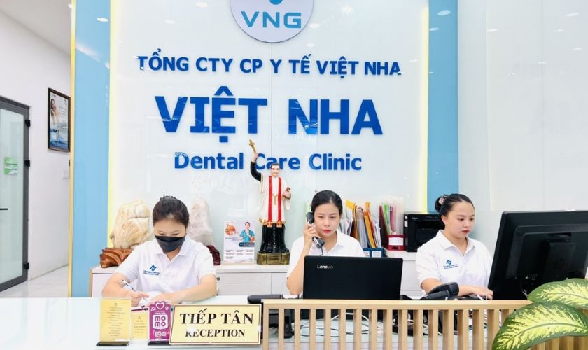 Nha khoa Việt Nha có đội ngũ nhân viên chăm sóc khách hàng chu đáo