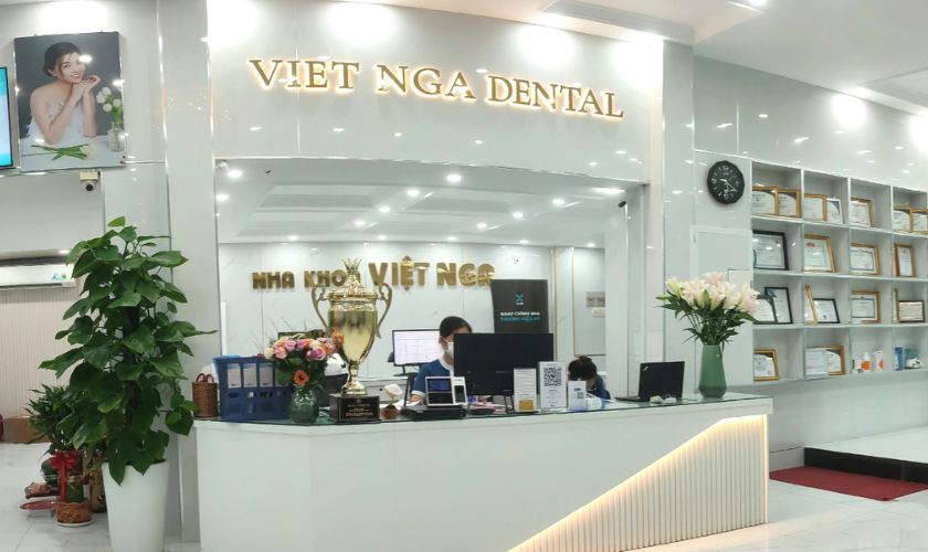 Nha khoa Việt Nga cung cấp đa dạng dịch vụ điều trị và thẩm mỹ nha khoa