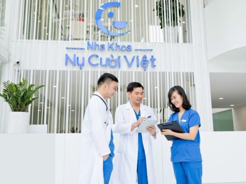 Đội ngũ Bác sĩ tại Nha khoa Nụ Cười Việt không chỉ có chuyên môn cao, giàu kinh nghiệm mà còn luôn tâm huyết với bệnh nhân