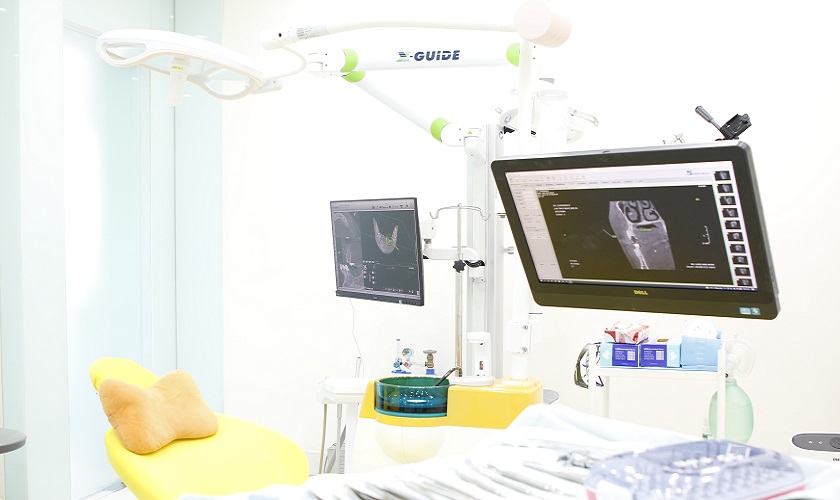 Robot định vị cấy ghép Implant – công nghệ hiện đại nhất trong Implant nha khoa hiện nay