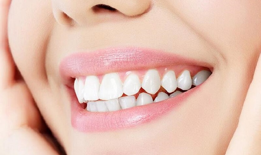 Trồng răng giả có ảnh hưởng tới sức khỏe không?