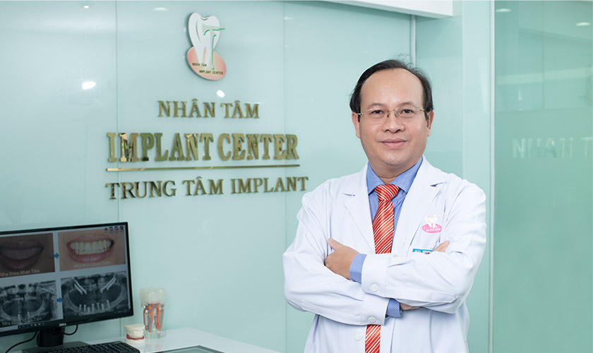 Tiến sĩ, Bác sĩ Võ Văn Nhân – Chuyên gia cấy ghép răng Implant 25 năm kinh nghiệm