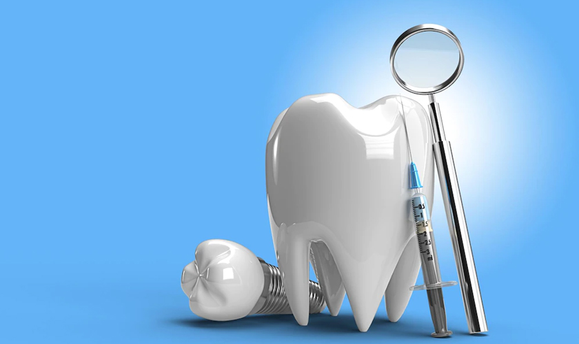 Có nên trồng răng implant giá rẻ ở TPHCM?