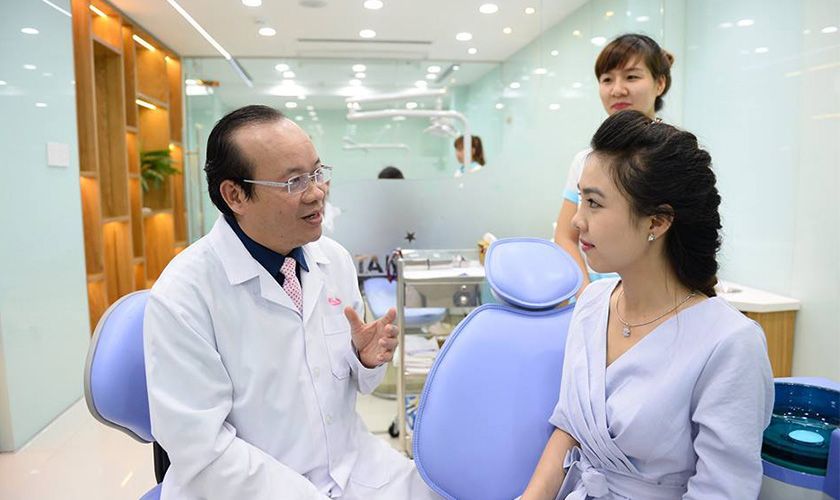 Tham khảo liệu trình chữa trị chấm đen ở răng tại Trung tâm Implant Việt Nam
